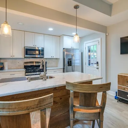 Vacation Rental With Yard In Washington, Dc, Area